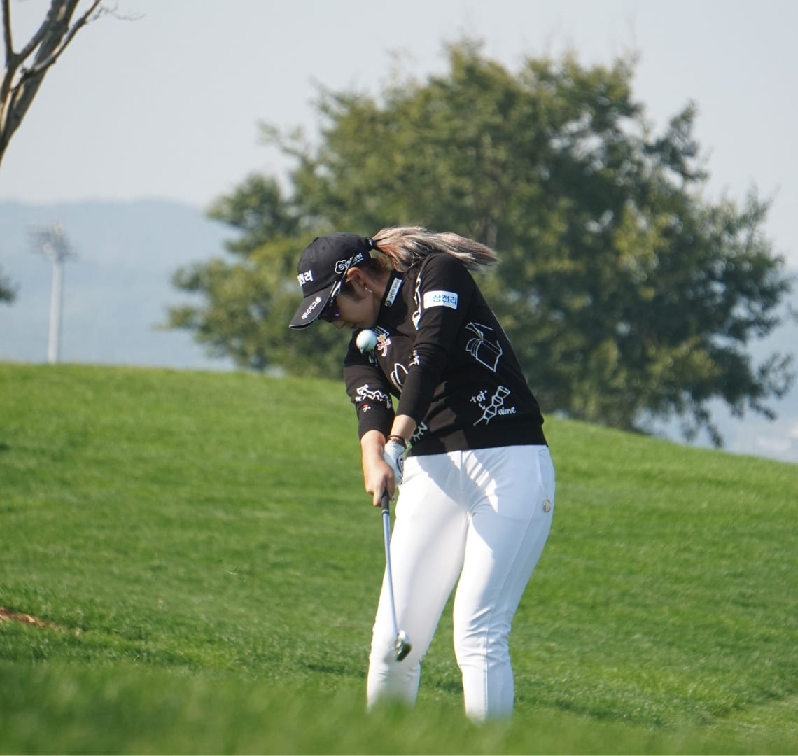 Seon Woo Bae - Ben Harpring - Women's Golf