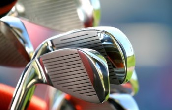 how to buy new golf clubs