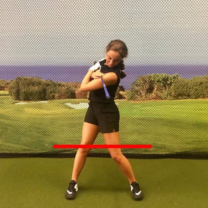 What Should the Lead Knee do During the Backswing 2 womens golf